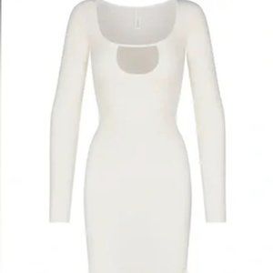 NWT SKIMS SOFT LOUNGE LONG SLEEVE KEYHOLE DRESS | MARBLE M